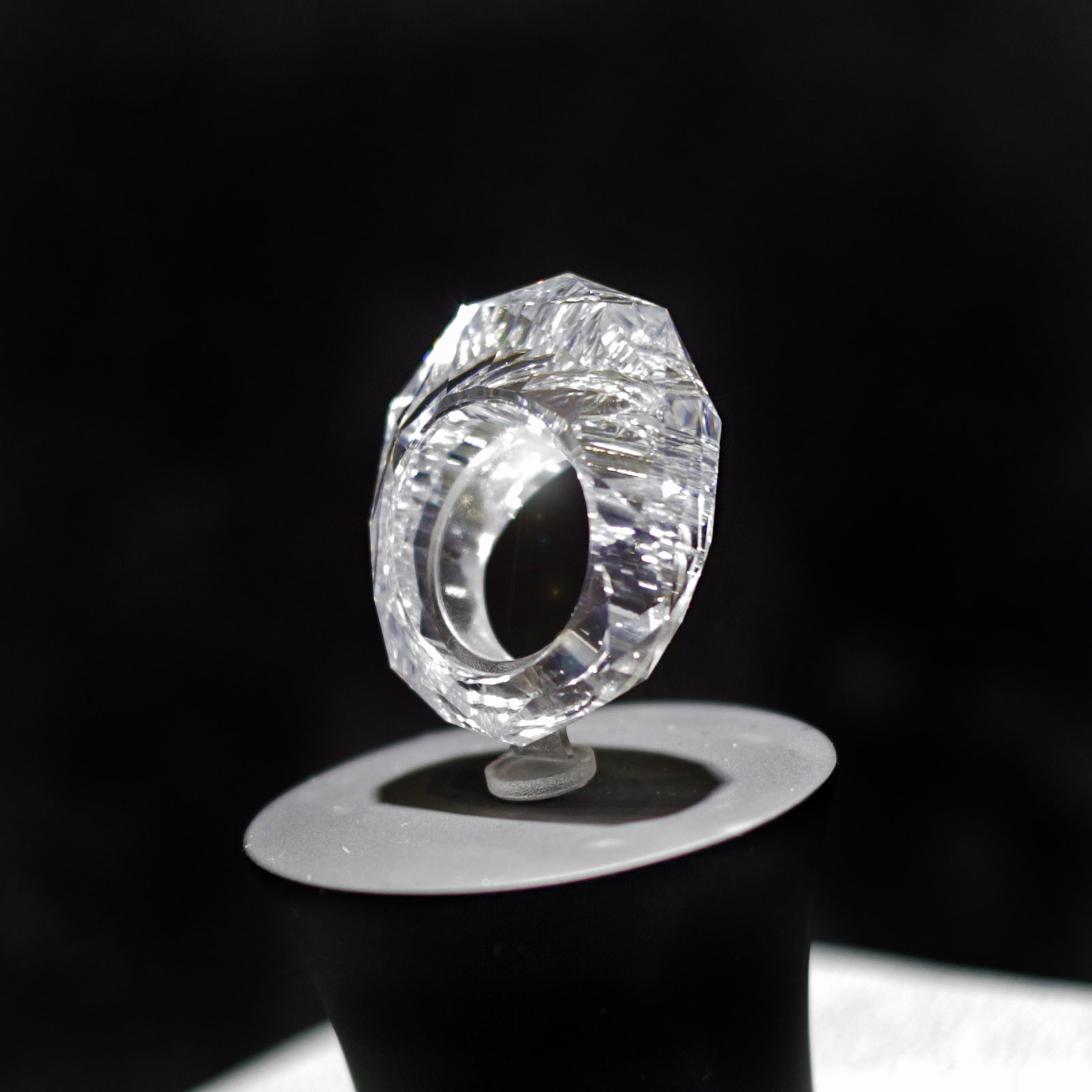 anillo diamante en una sola pieza
